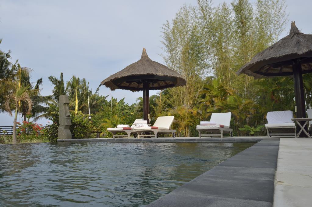 Villa Danison Umeanyar ภายนอก รูปภาพ