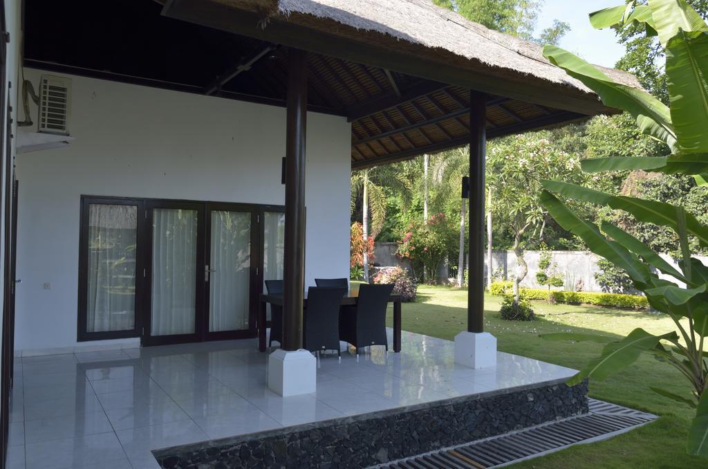 Villa Danison Umeanyar ภายนอก รูปภาพ