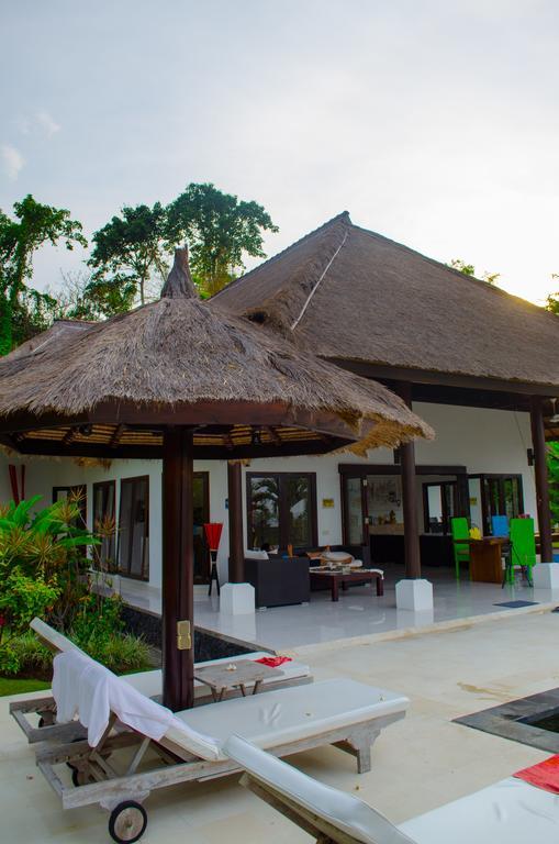 Villa Danison Umeanyar ภายนอก รูปภาพ