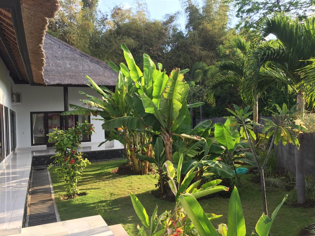 Villa Danison Umeanyar ภายนอก รูปภาพ