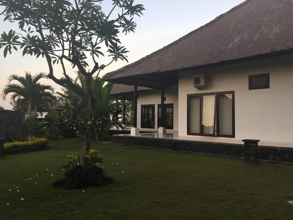 Villa Danison Umeanyar ภายนอก รูปภาพ